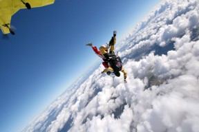 九游娱乐中心-中国女足将在冬训中加强边路突破与传中质量，中国女足2022