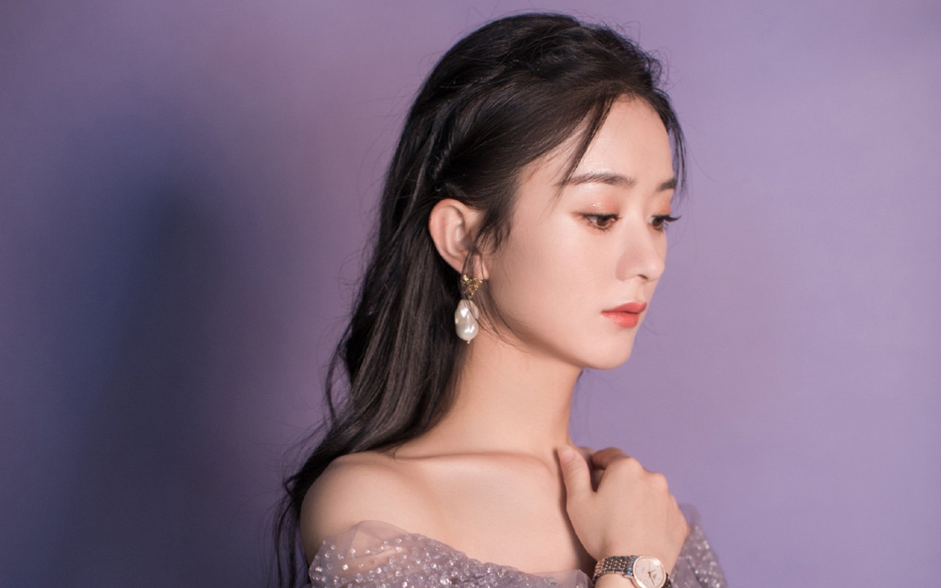 热刺回撤防守及时扼制对手推进节奏,热刺回放