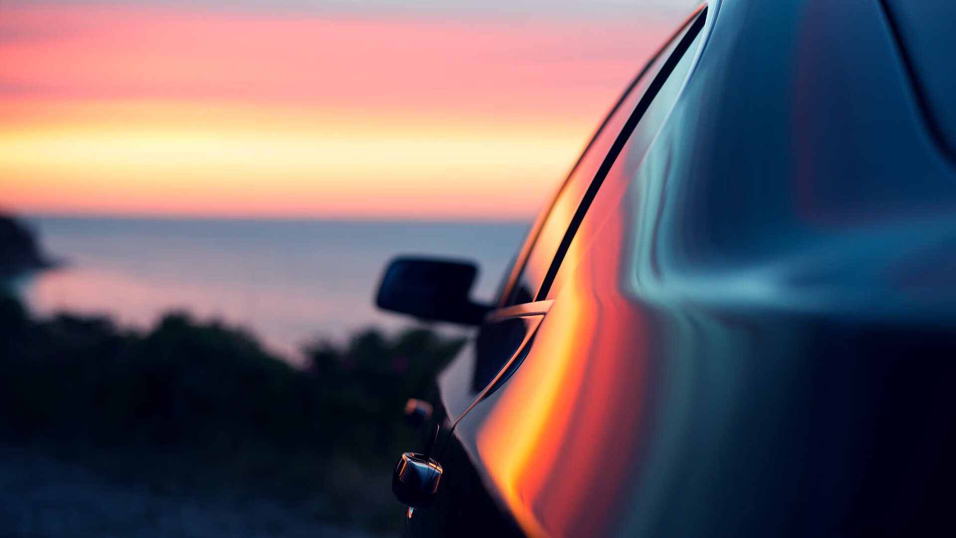 中国足球比赛直播中整场解说连贯性与评论深度提升,中国足球比赛现场