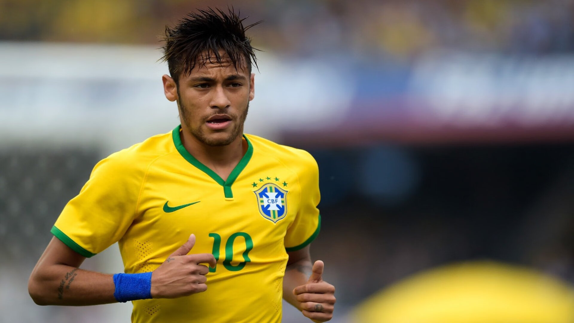 世界杯：亚洲裁判执法大赛表现获赞 为亚洲裁判群体正名